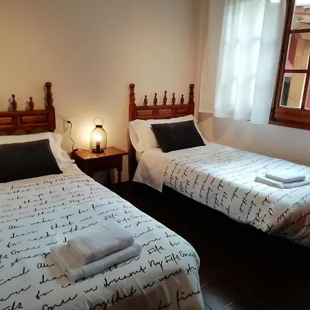 La Casa De Les Oques * Espinelvas